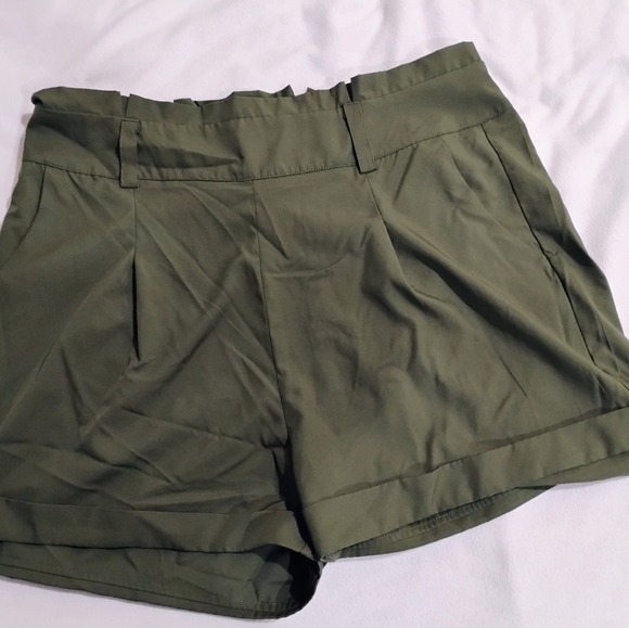 Unbranded Pants - Olive High Waist Women's Shorts
